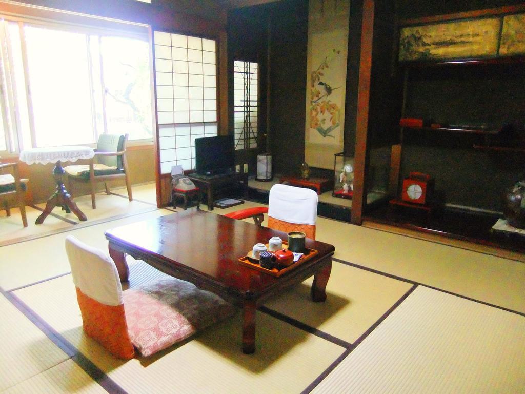 Sumiyoshi Ryokan Takayama (Gifu) Quarto foto